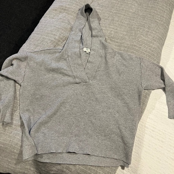 Aerie - Grey Waffle Hoodie - Size M - Picture 1 of 3